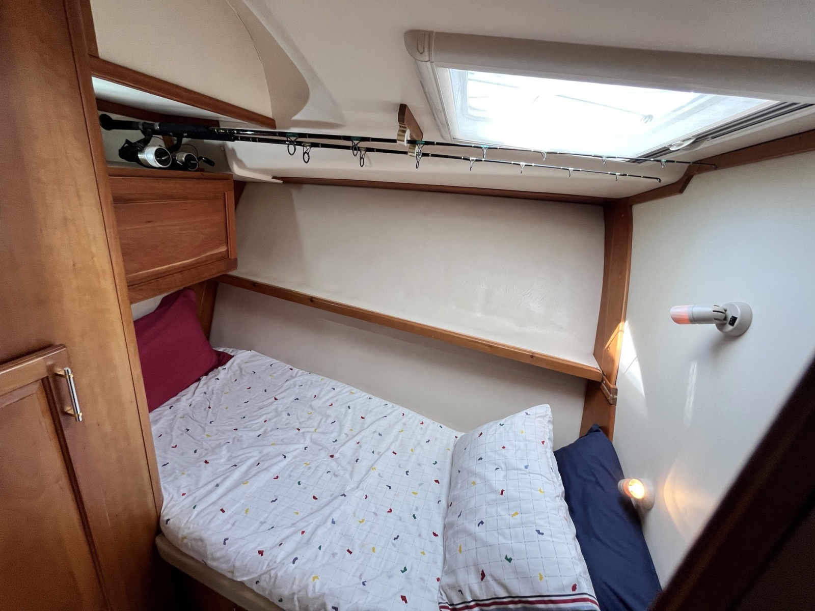 40' 2003 Luhrs 40 Convertible