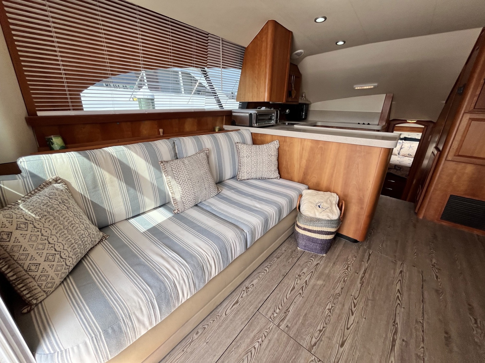 40' 2003 Luhrs 40 Convertible