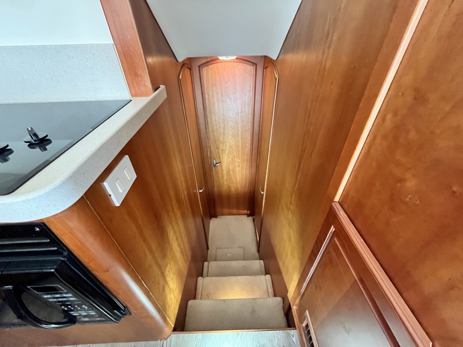 40' 2003 Luhrs 40 Convertible