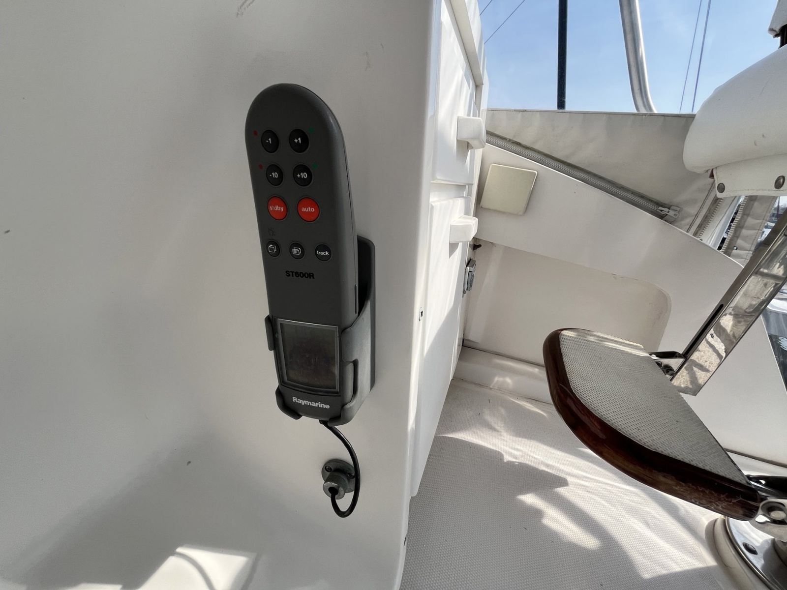 40' 2003 Luhrs 40 Convertible