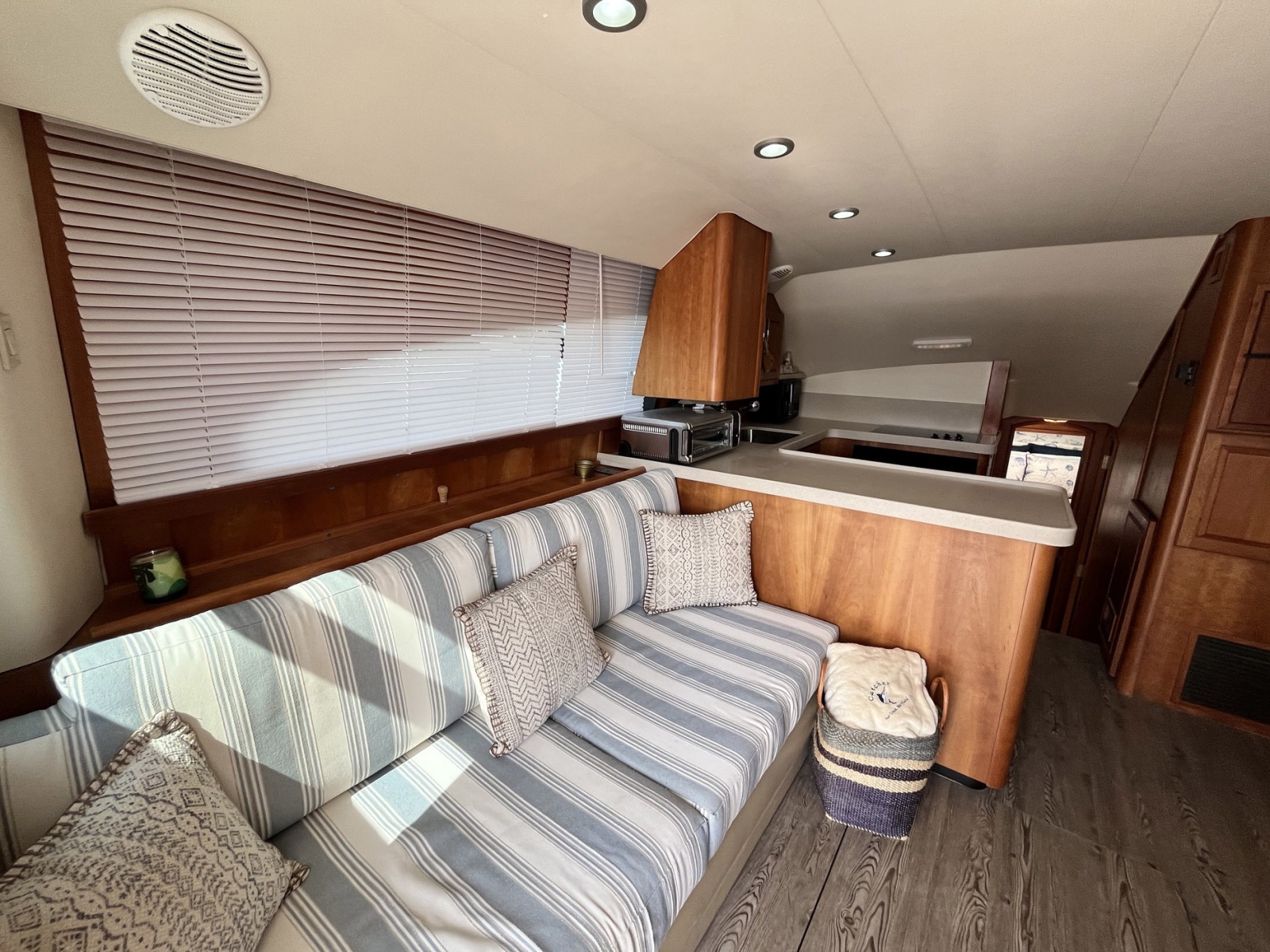 40' 2003 Luhrs 40 Convertible