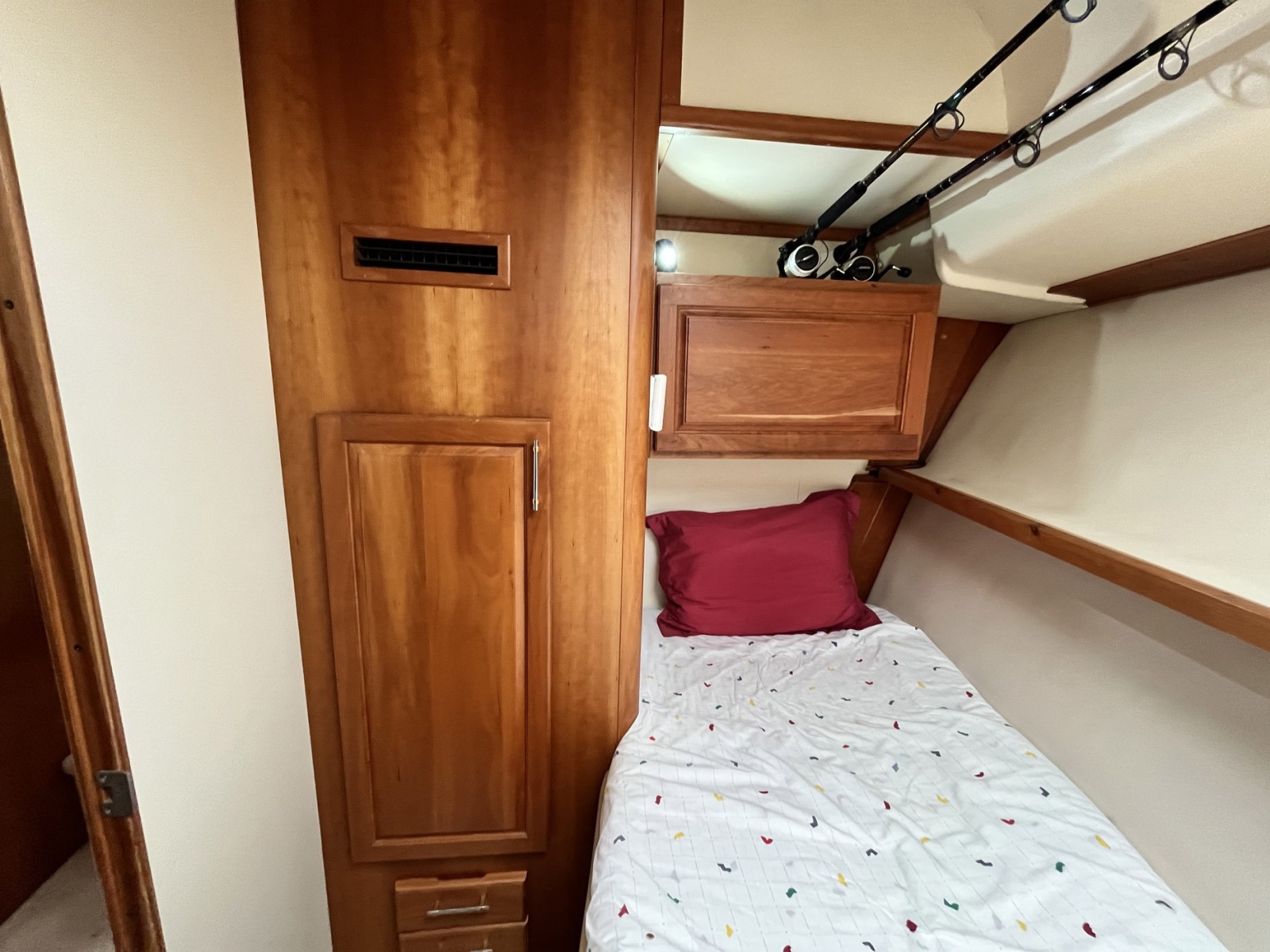 40' 2003 Luhrs 40 Convertible