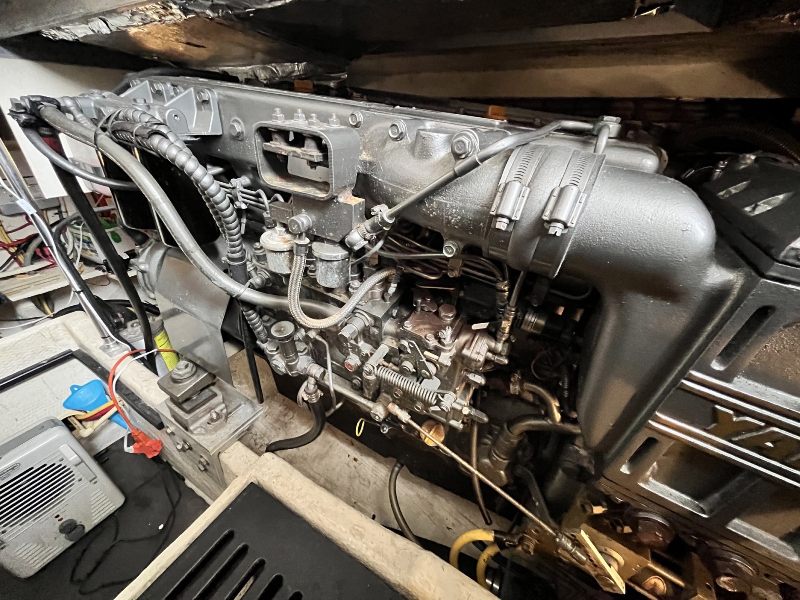 40' 2003 Luhrs 40 Convertible