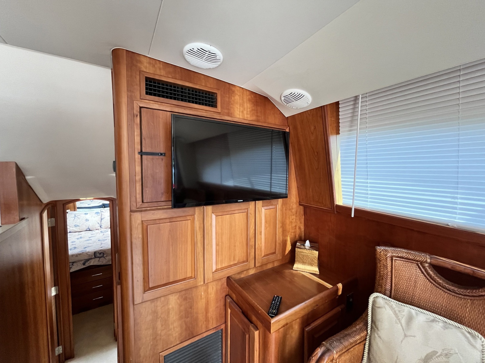 40' 2003 Luhrs 40 Convertible