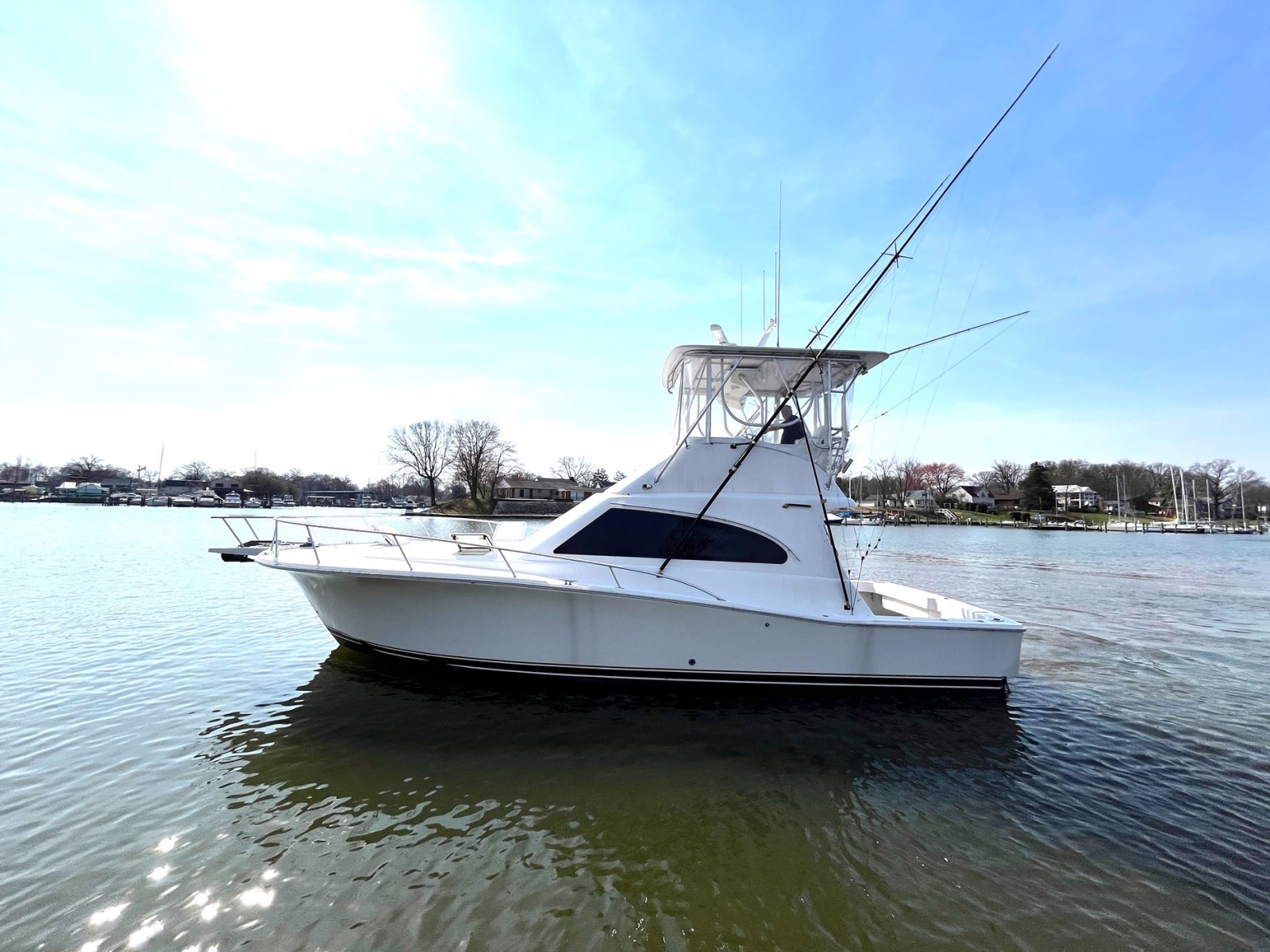 40' 2003 Luhrs 40 Convertible