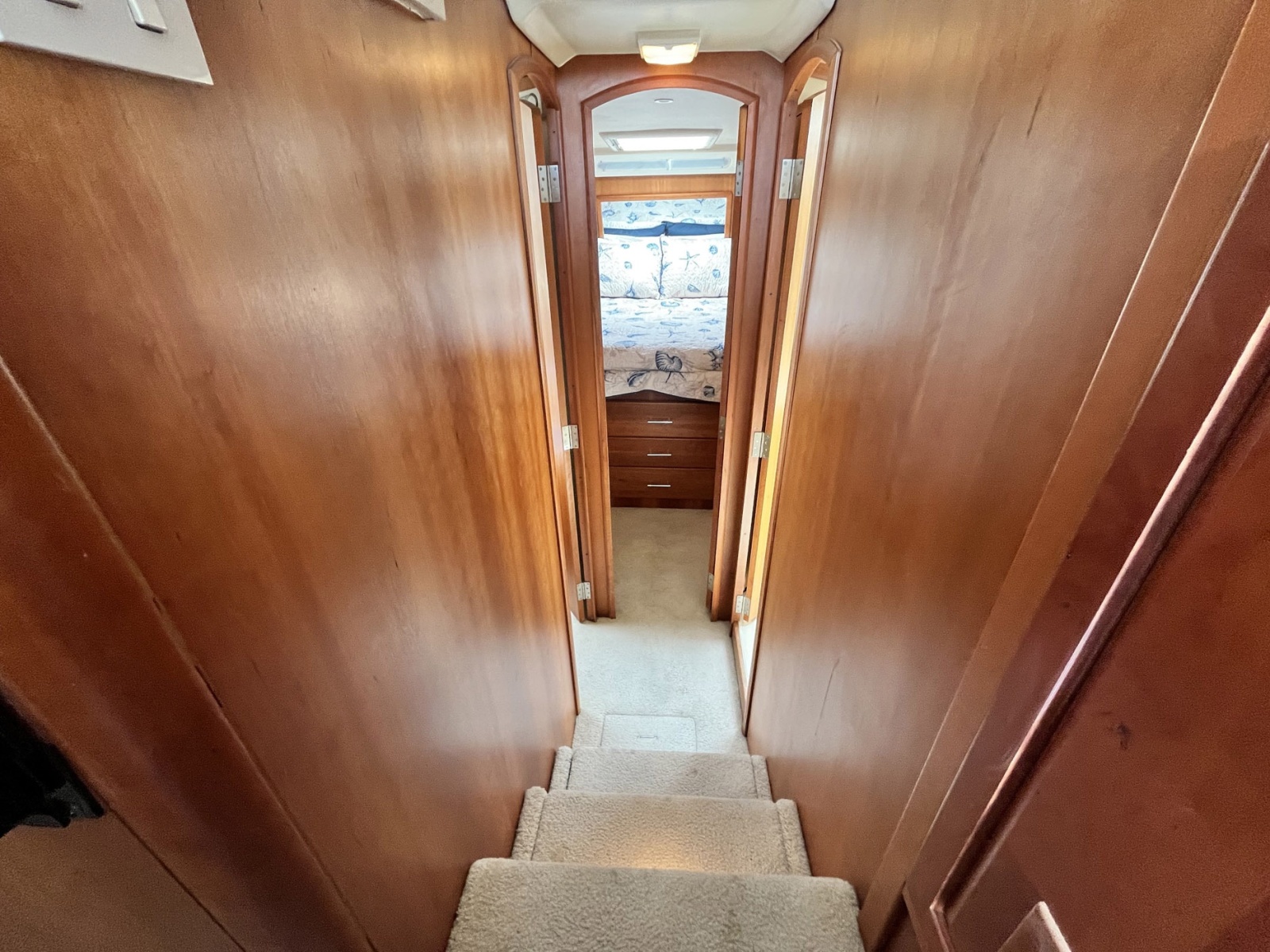 40' 2003 Luhrs 40 Convertible