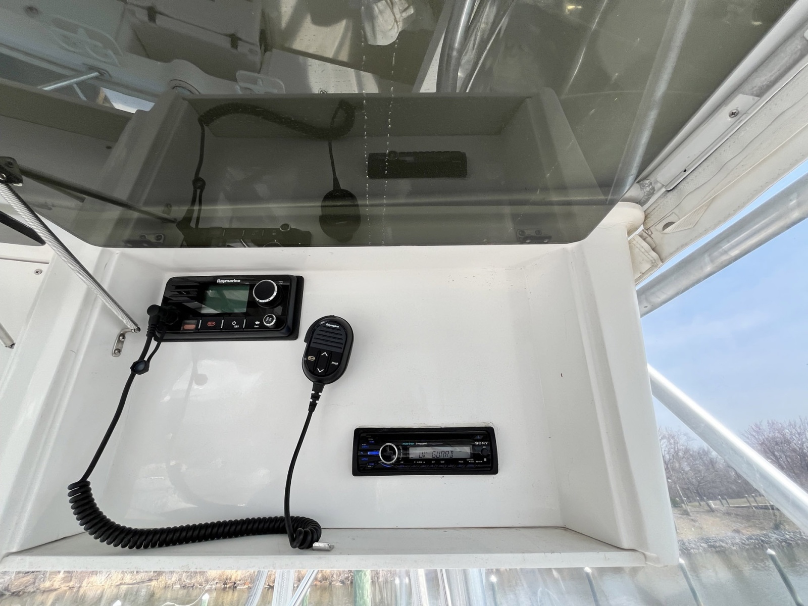 40' 2003 Luhrs 40 Convertible