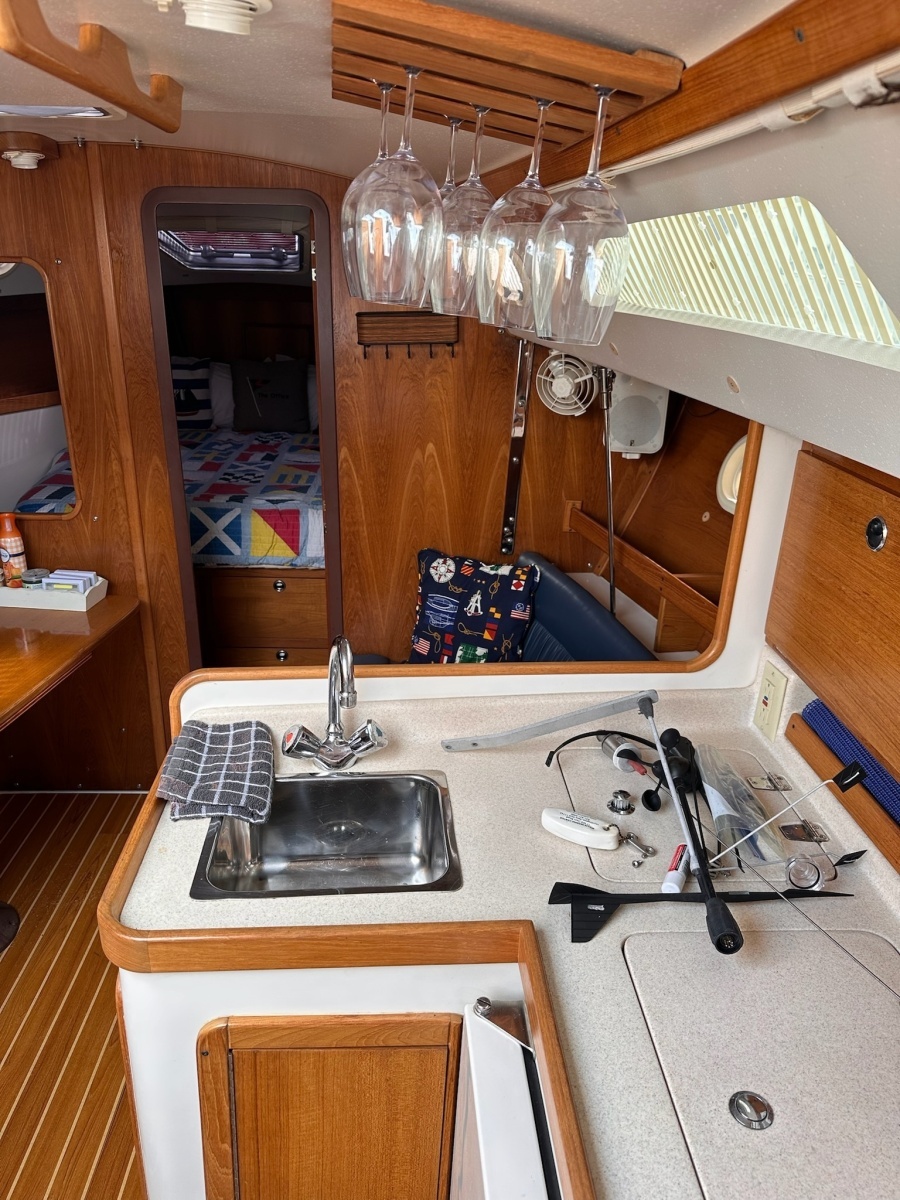 31ft Catalina Yacht For Sale