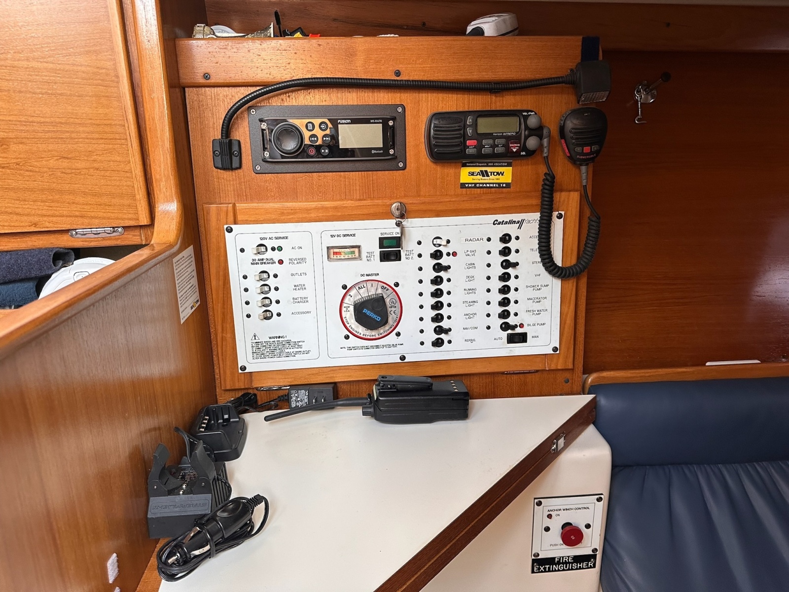 31' 2002 Catalina 310