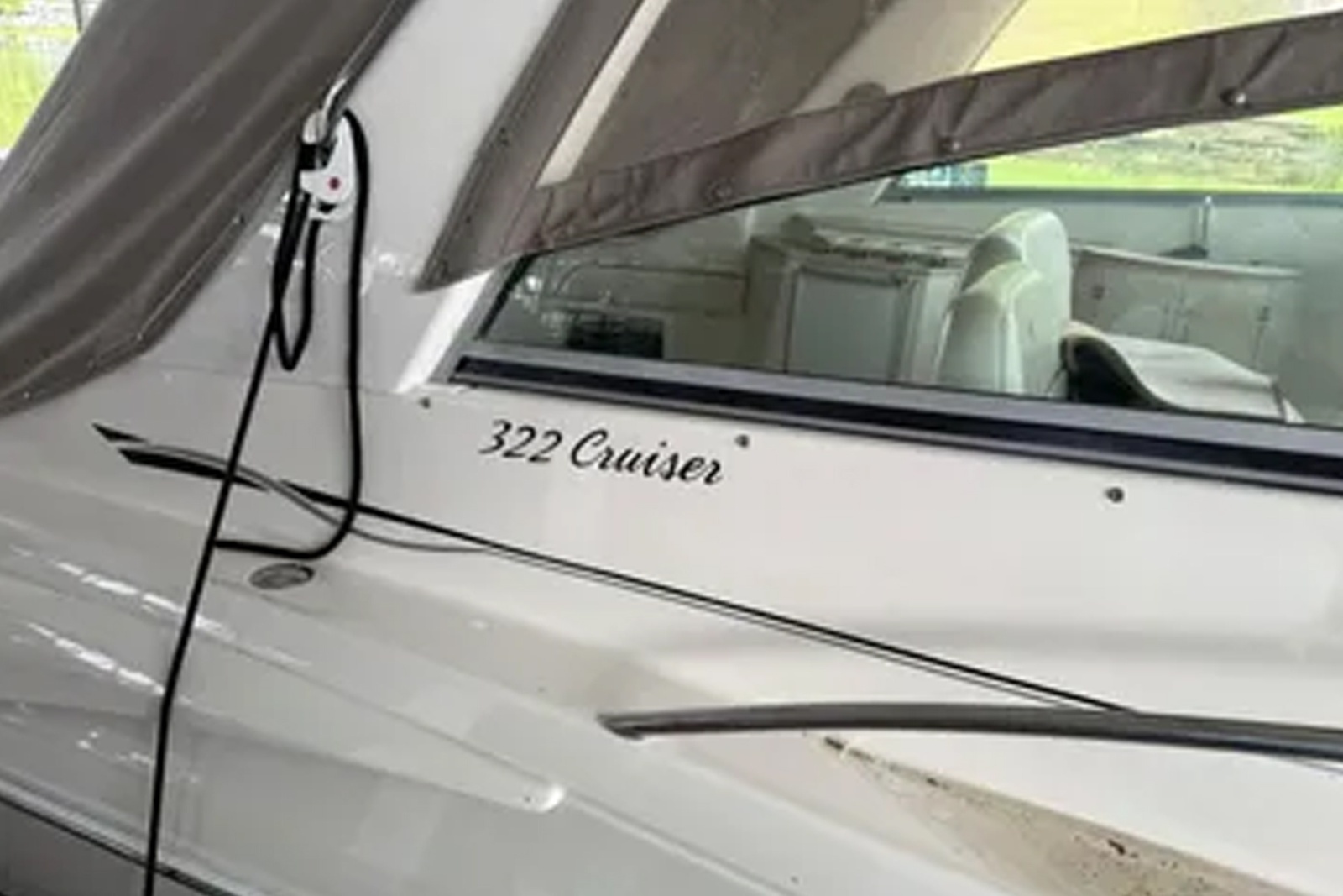 32ft Monterey Yacht For Sale