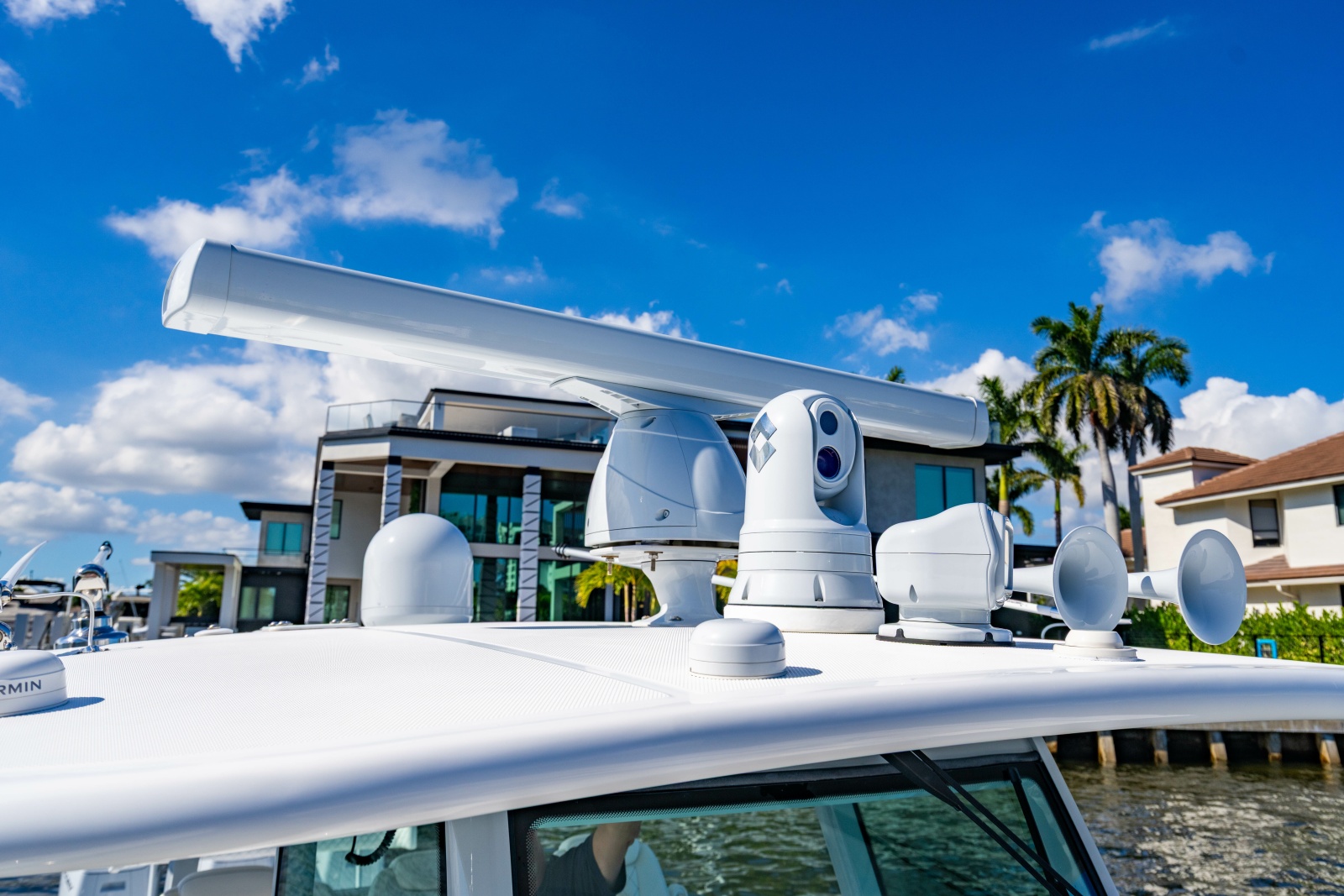 42' 2024 HCB 42 Lujo