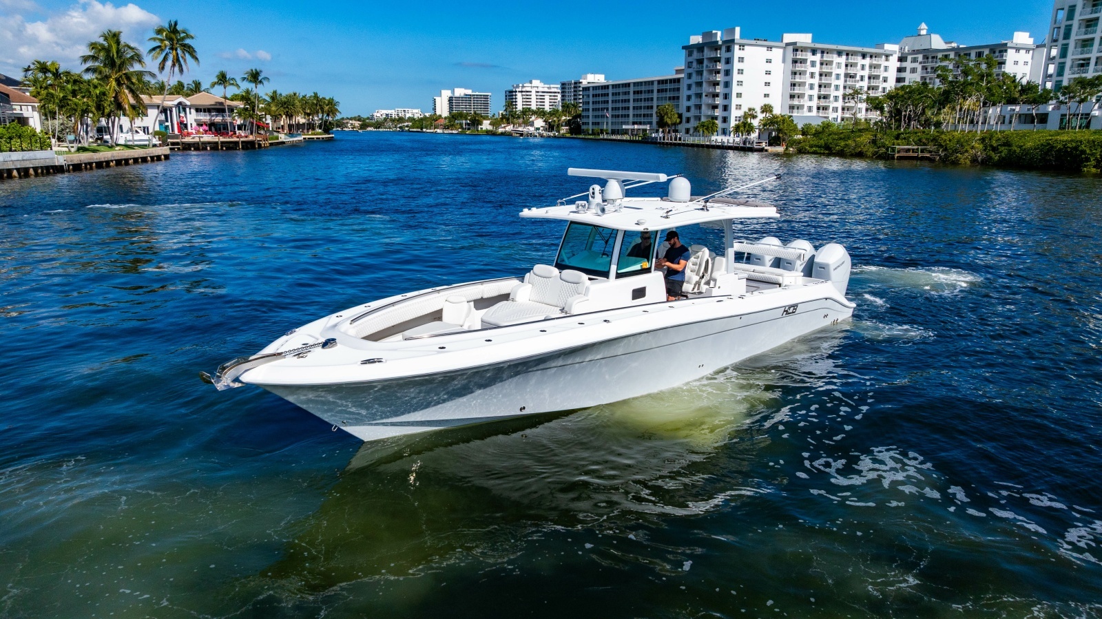 42ft HCB Yacht For Sale