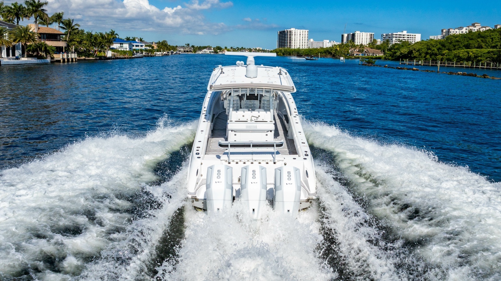 42ft HCB Yacht For Sale