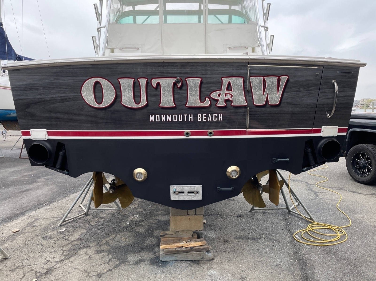 2012 Cabo 32 Express OUTLAW stern