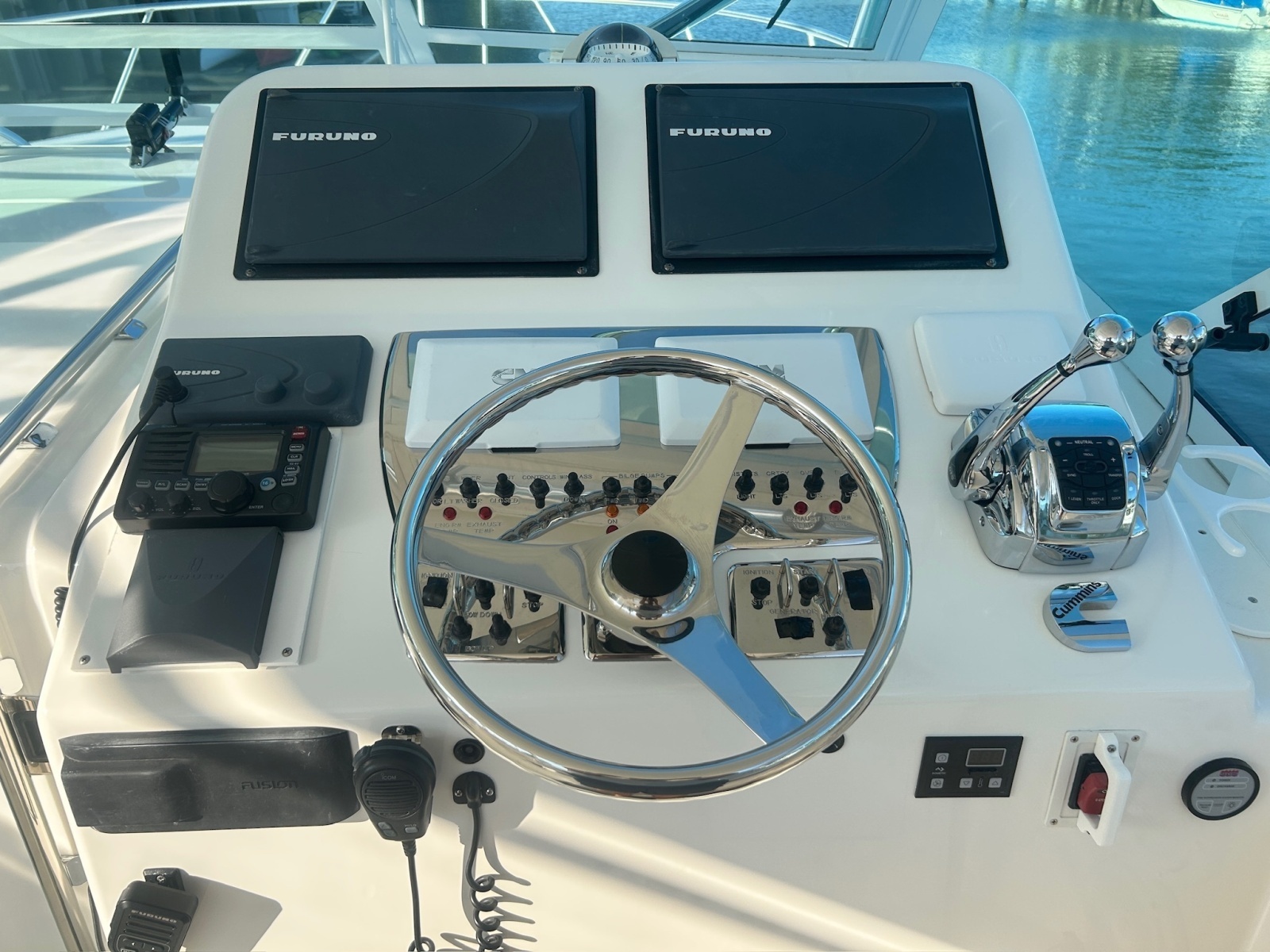 Outlaw 32ft Cabo Yacht For Sale