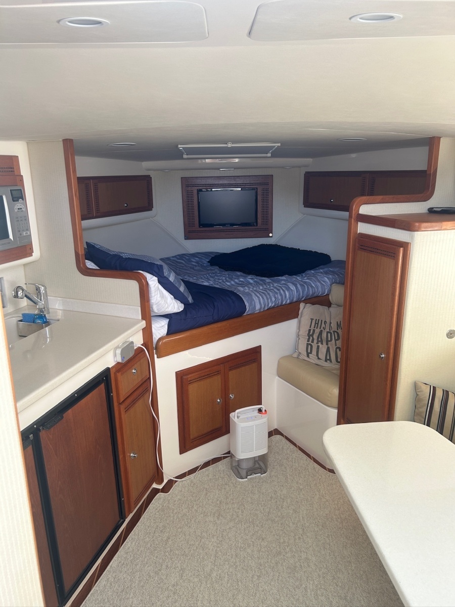 Outlaw 32ft Cabo Yacht For Sale