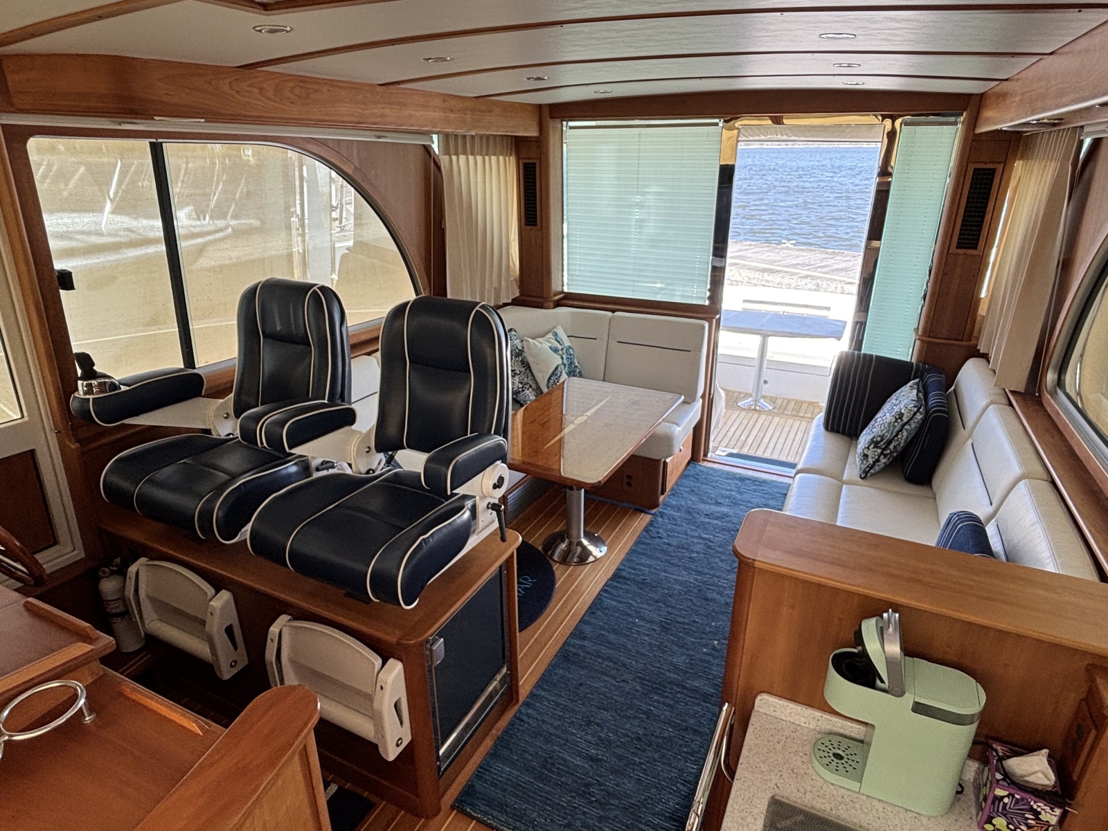45' 2019 Sabre 45 Express