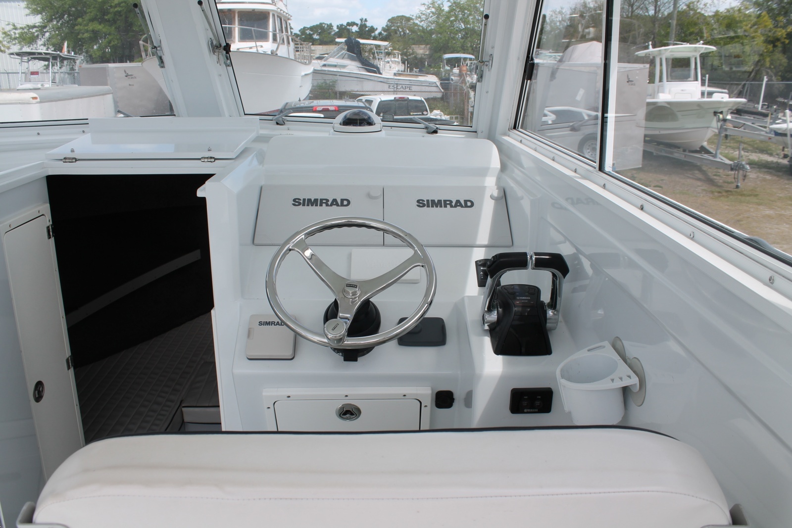 26ft Stamas Yacht For Sale