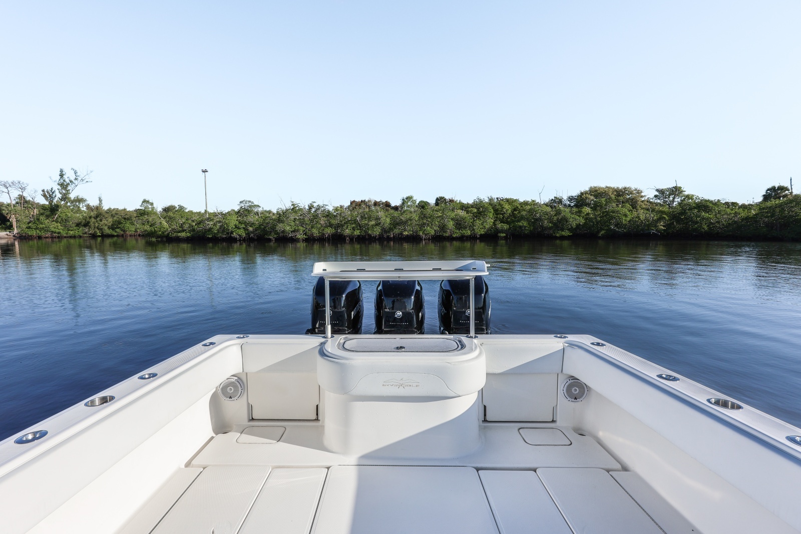 2016 Invincible 39 Open Fisherman