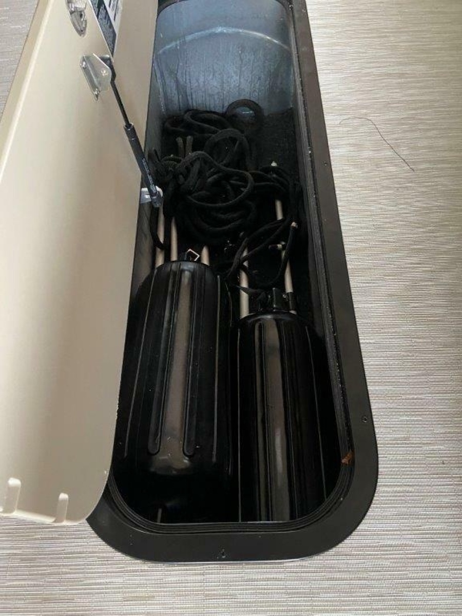 25ft Harris Yacht For Sale