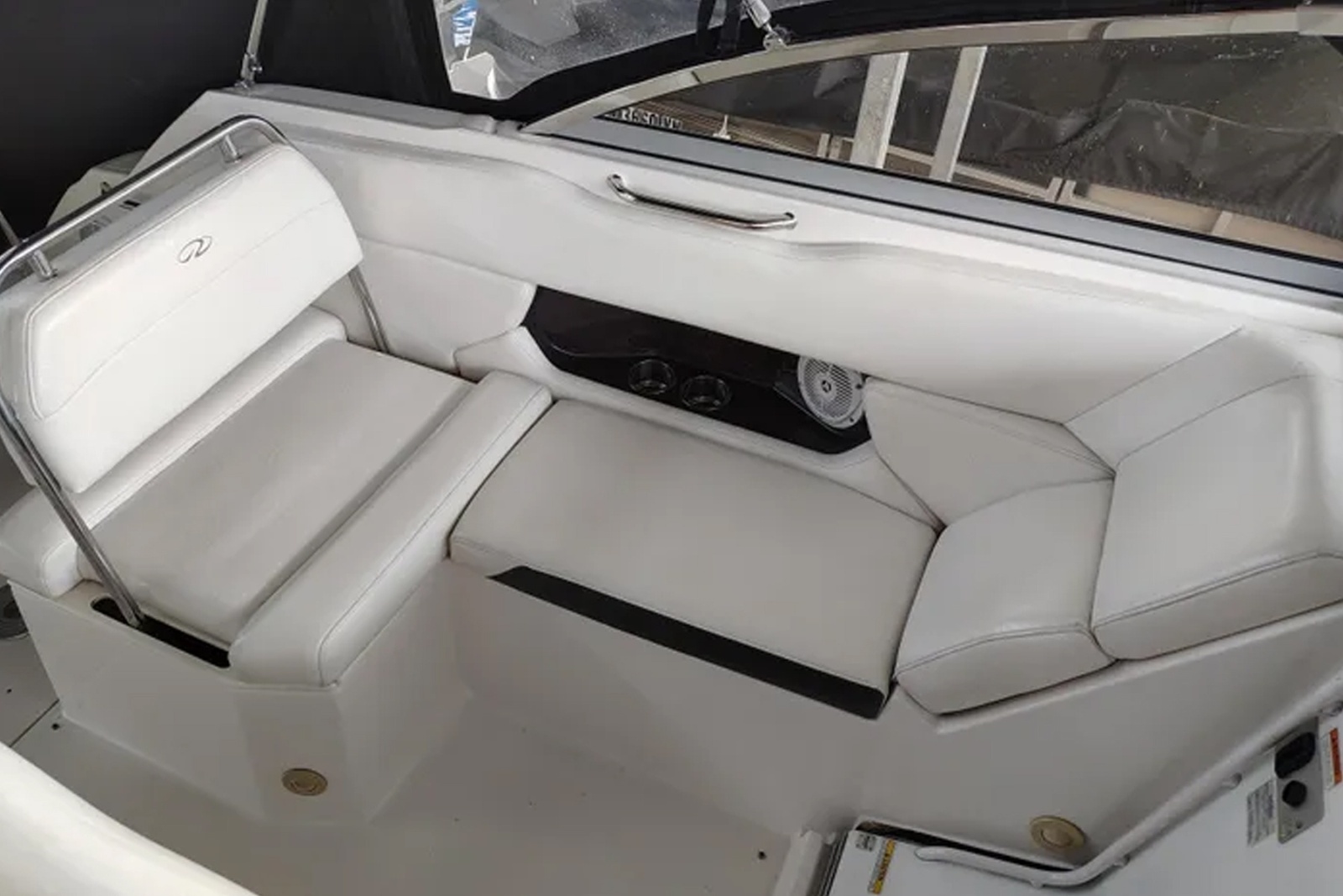 2008 Regal 2565 Window Express