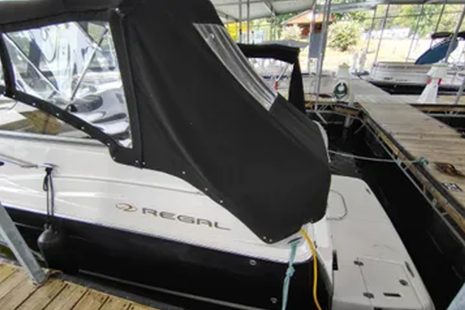 2008 Regal 2565 Window Express