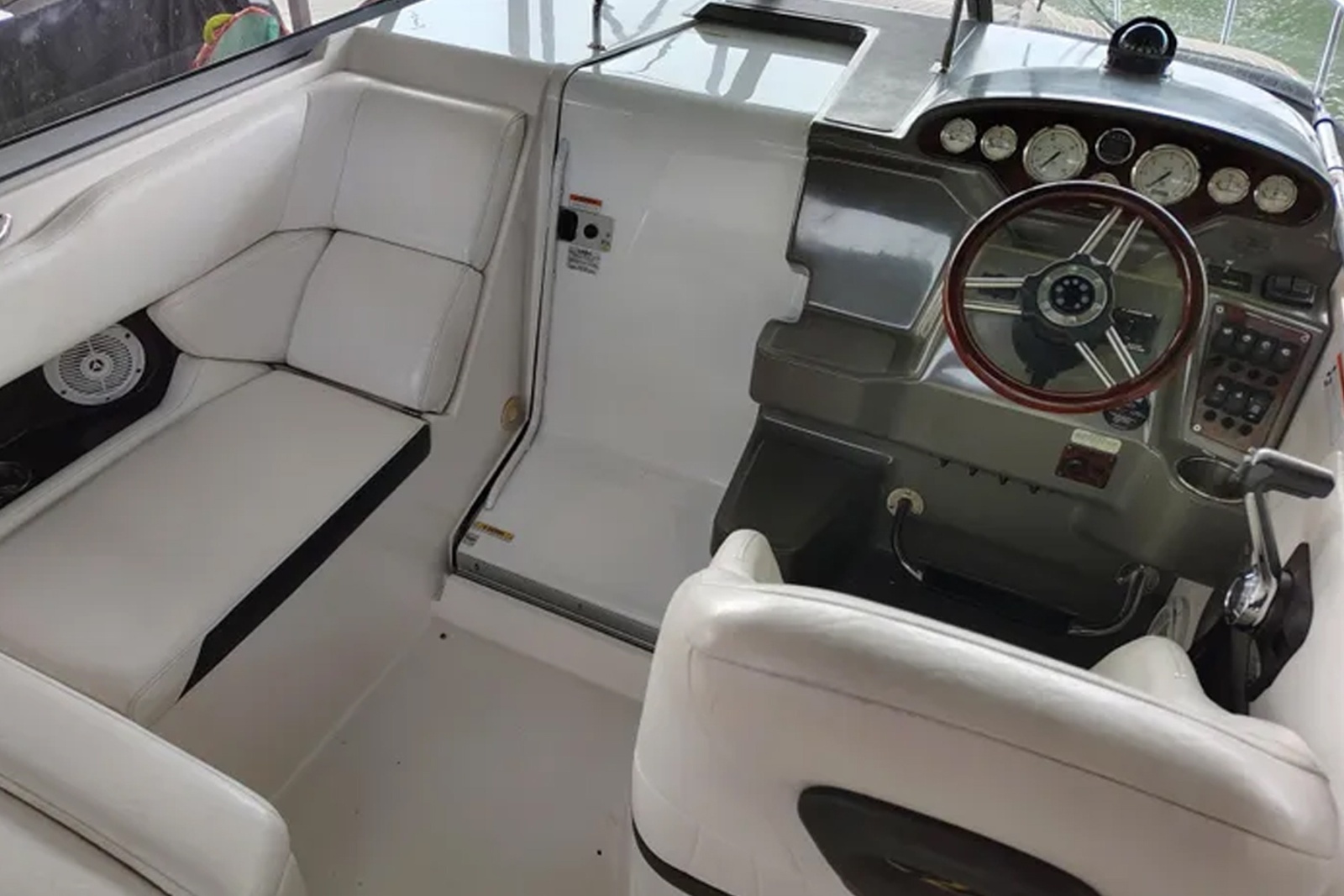 2008 Regal 2565 Window Express
