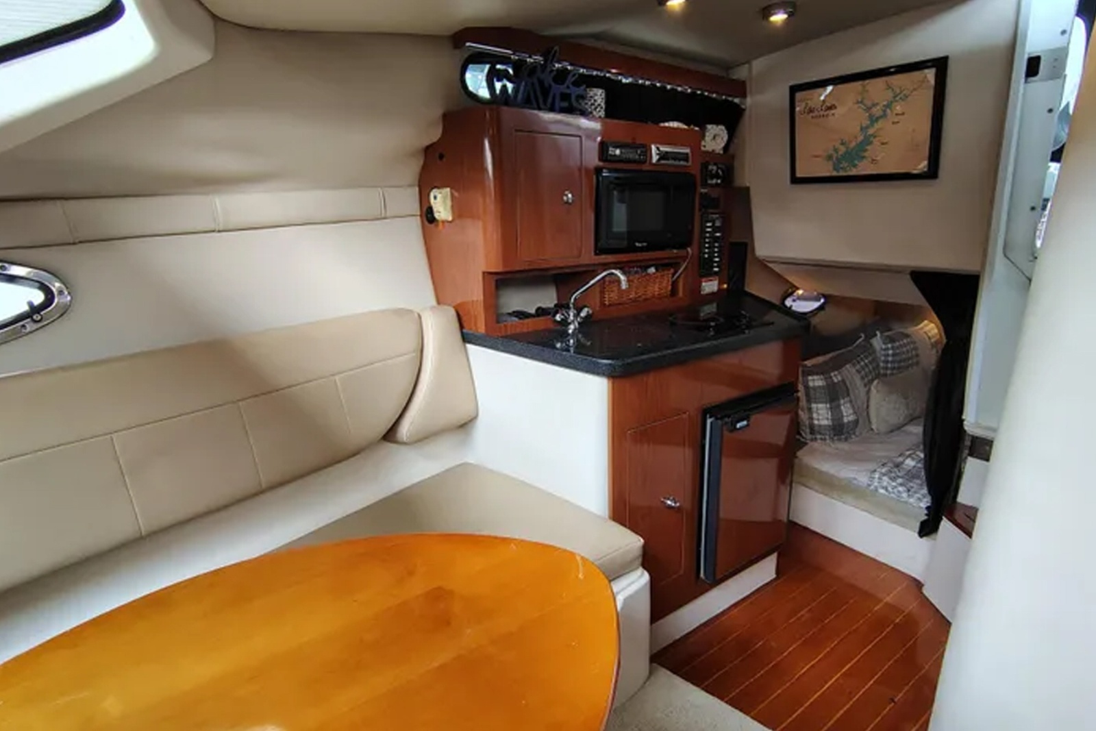 2008 Regal 2565 Window Express