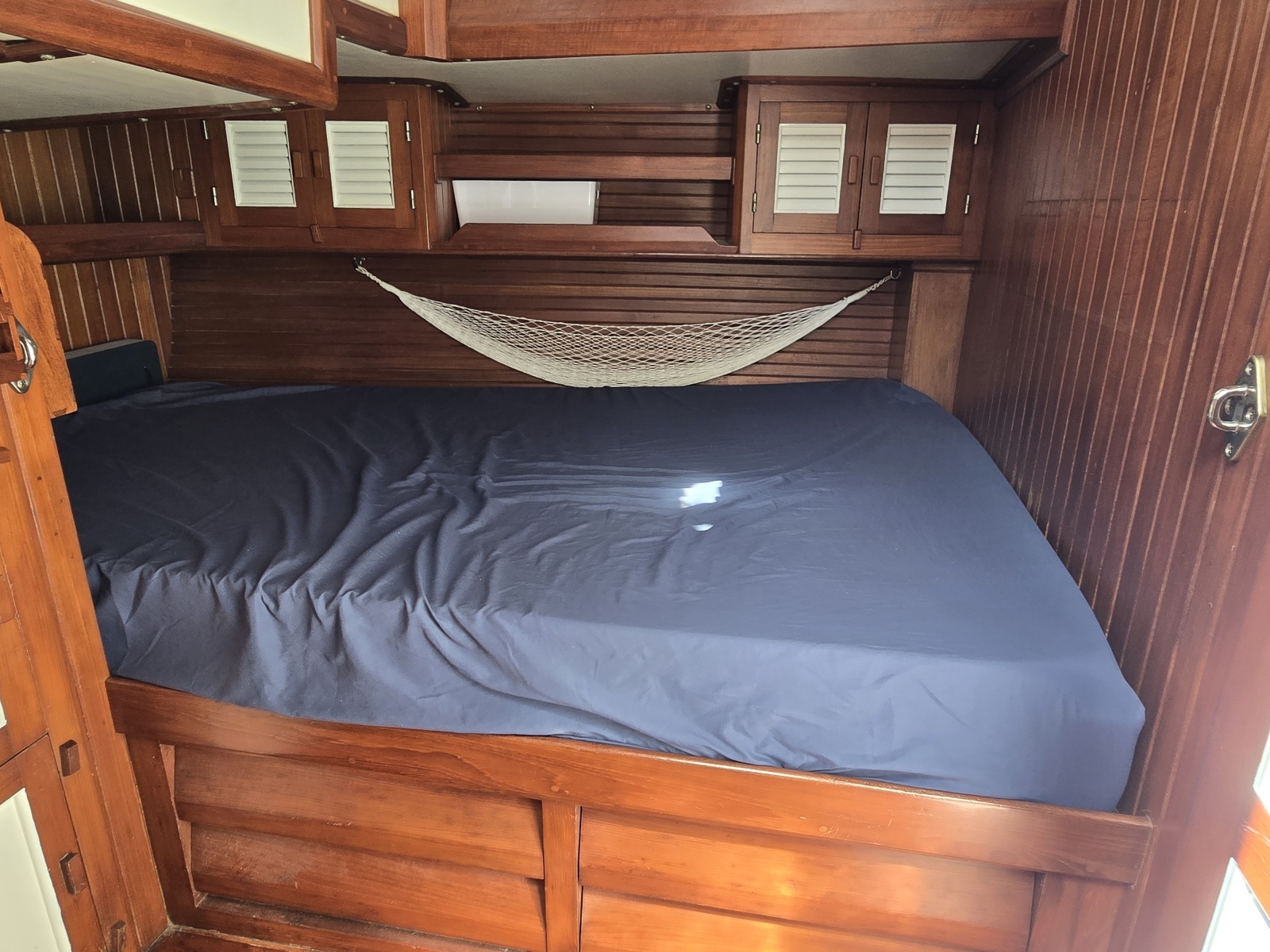 43ft Slocum Yacht For Sale