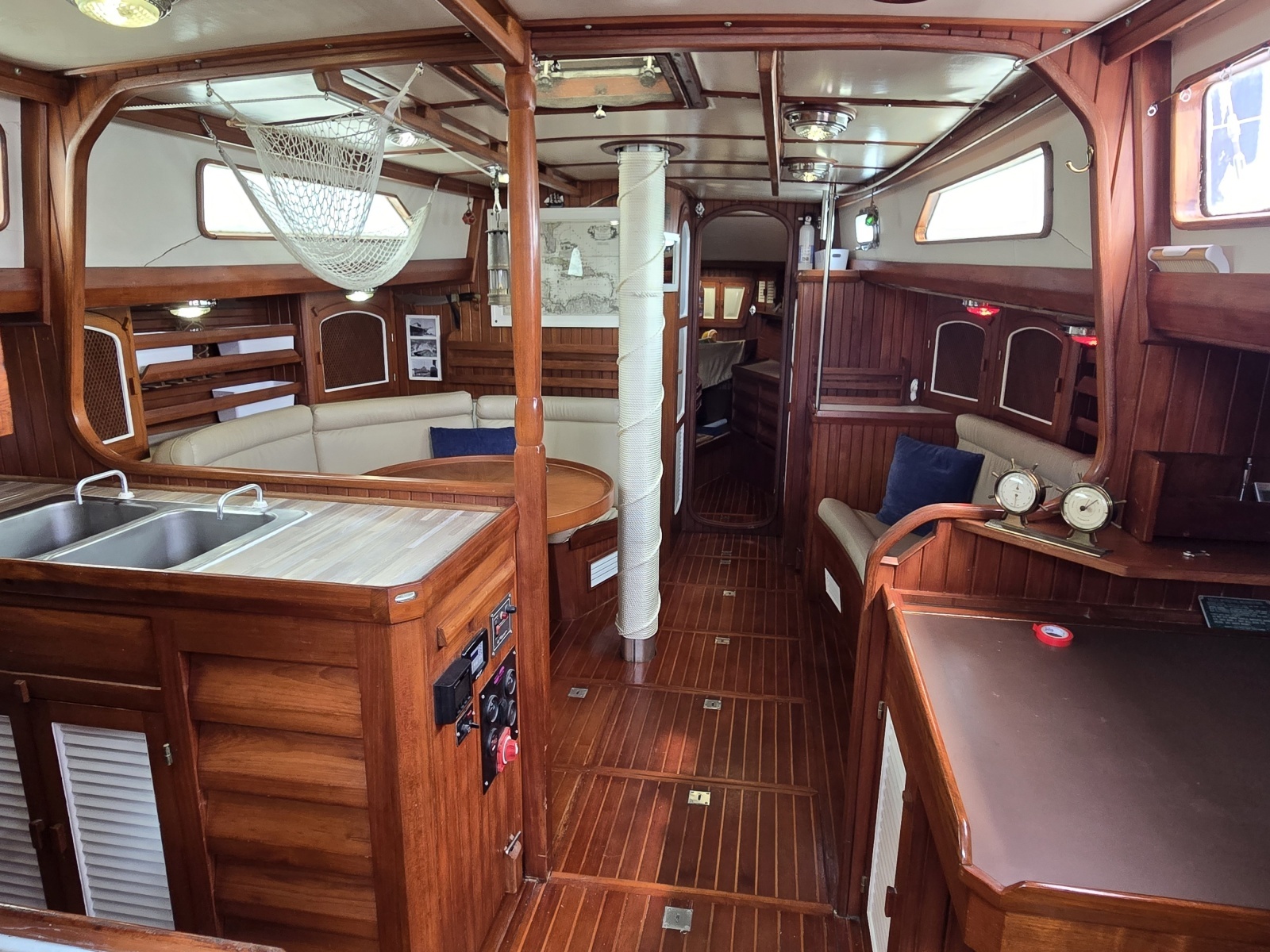 43ft Slocum Yacht For Sale