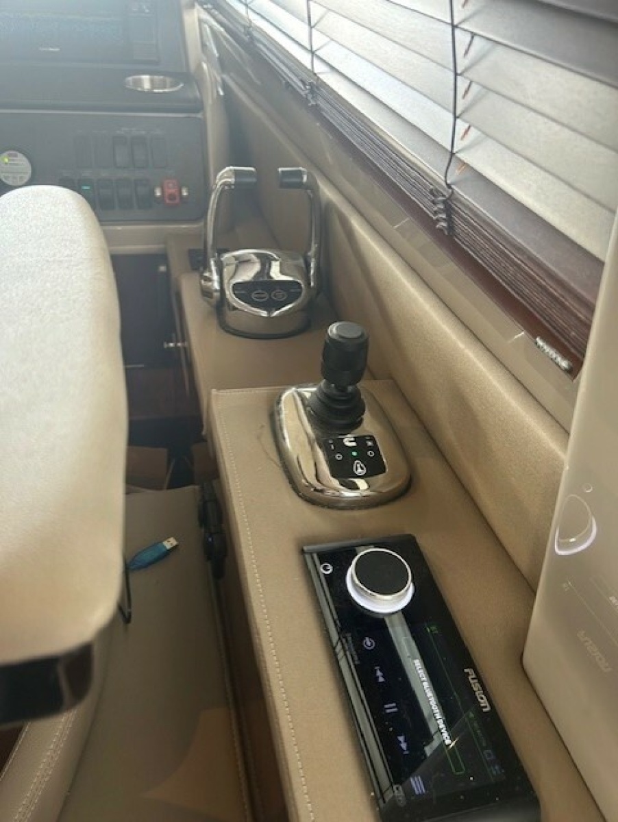 WATER INTO WINE 46ft Sea Ray Yacht For Sale