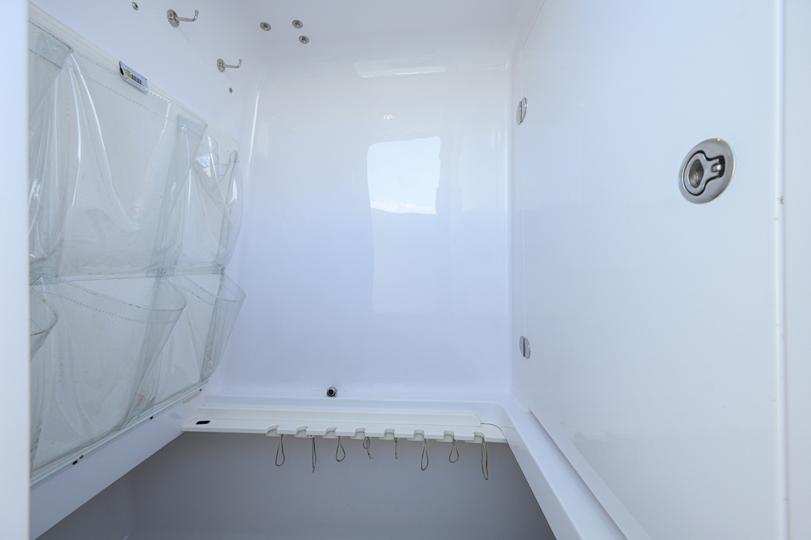 Bahama 41 - Interior Storage