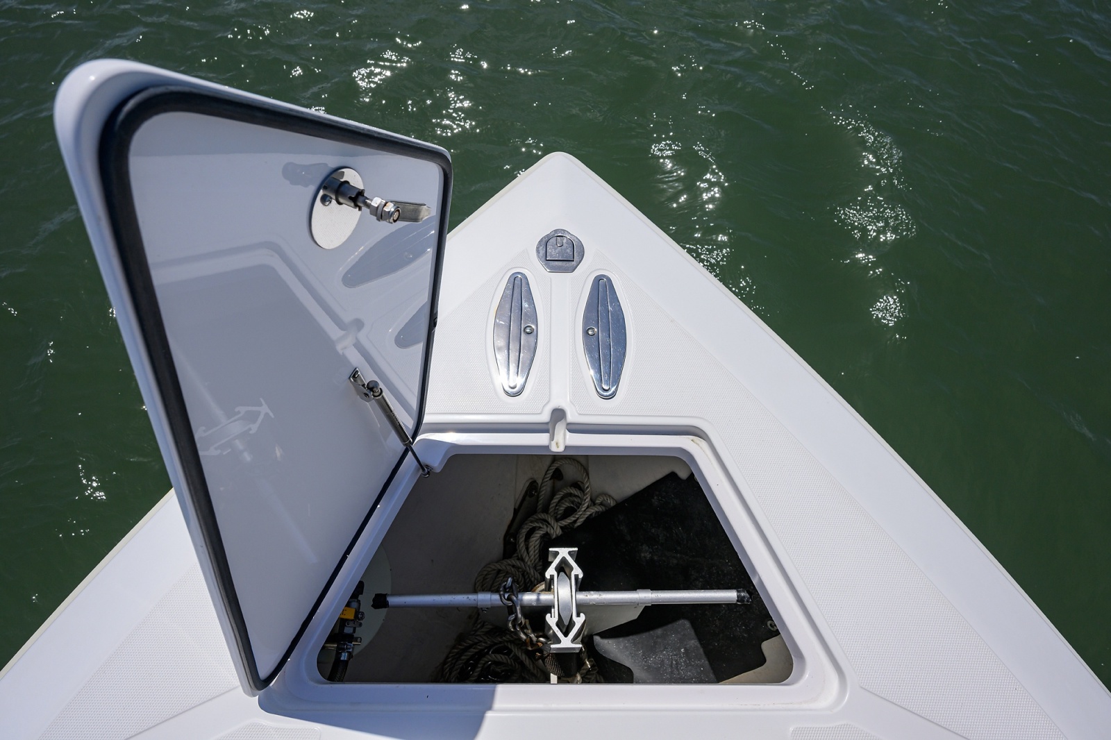 41' 2013 Bahama 41 Center Console