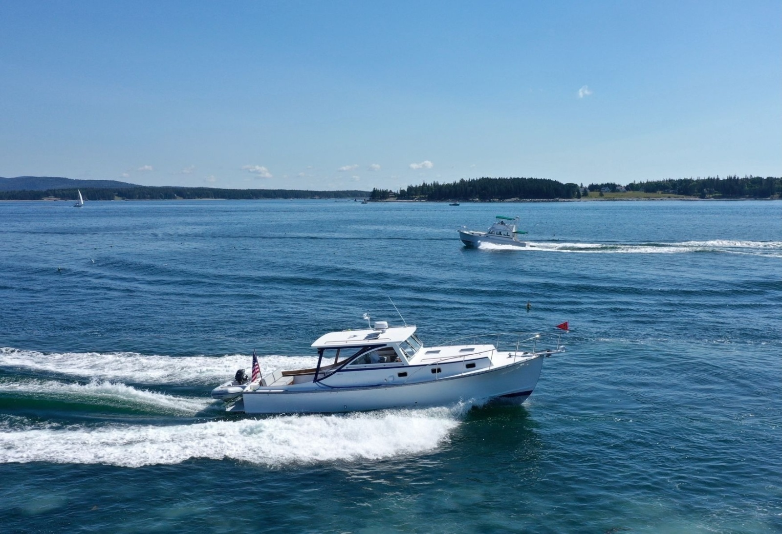 Imgi_40_2021 Ellis 36 Express Cruiser Power 10135478 20260401140230466 30