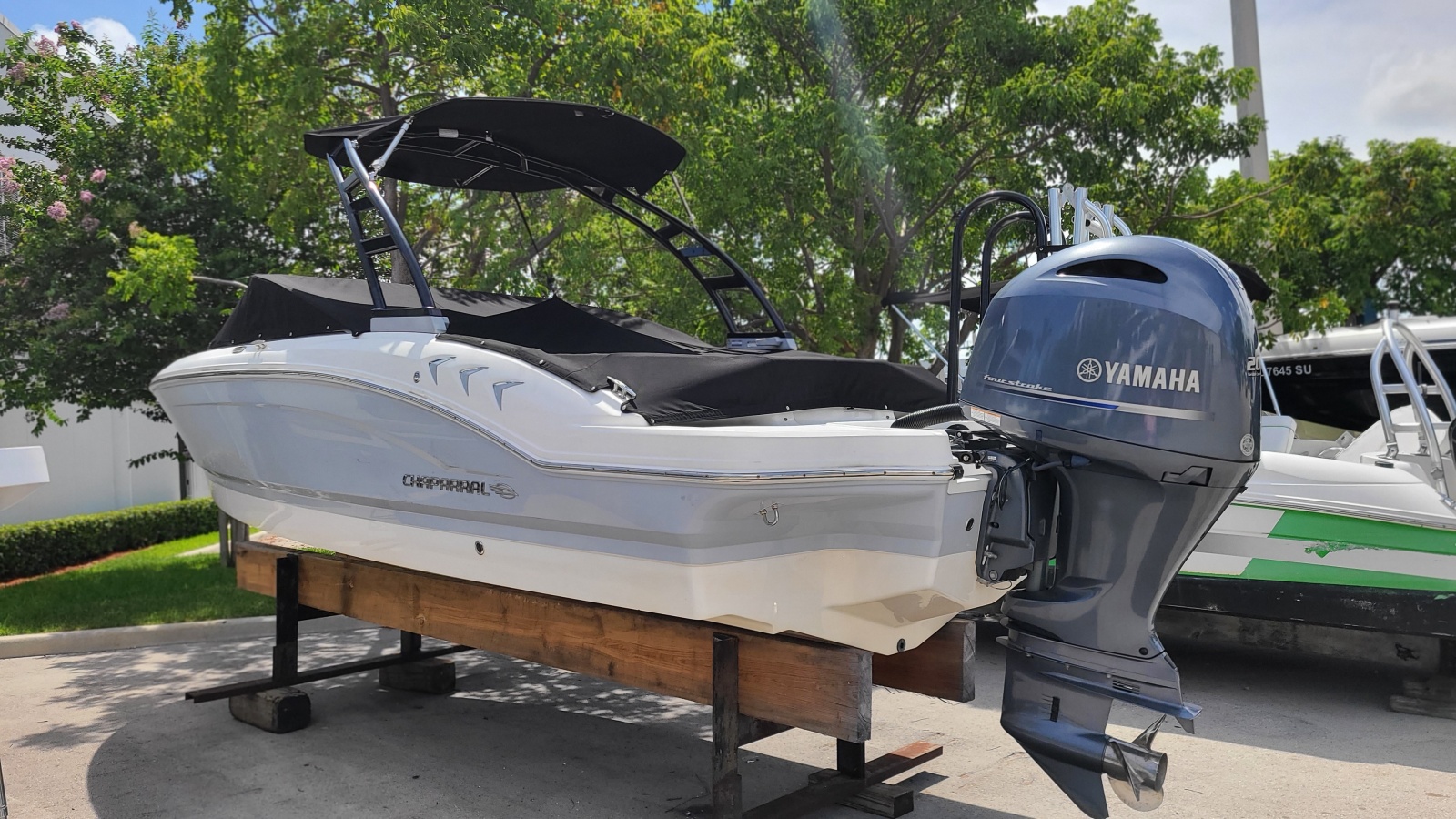 21' 2020 Chaparral 21 SSI OB