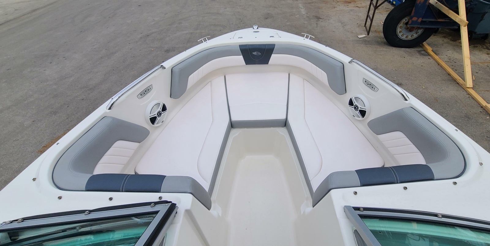 21' 2020 Chaparral 21 SSI OB