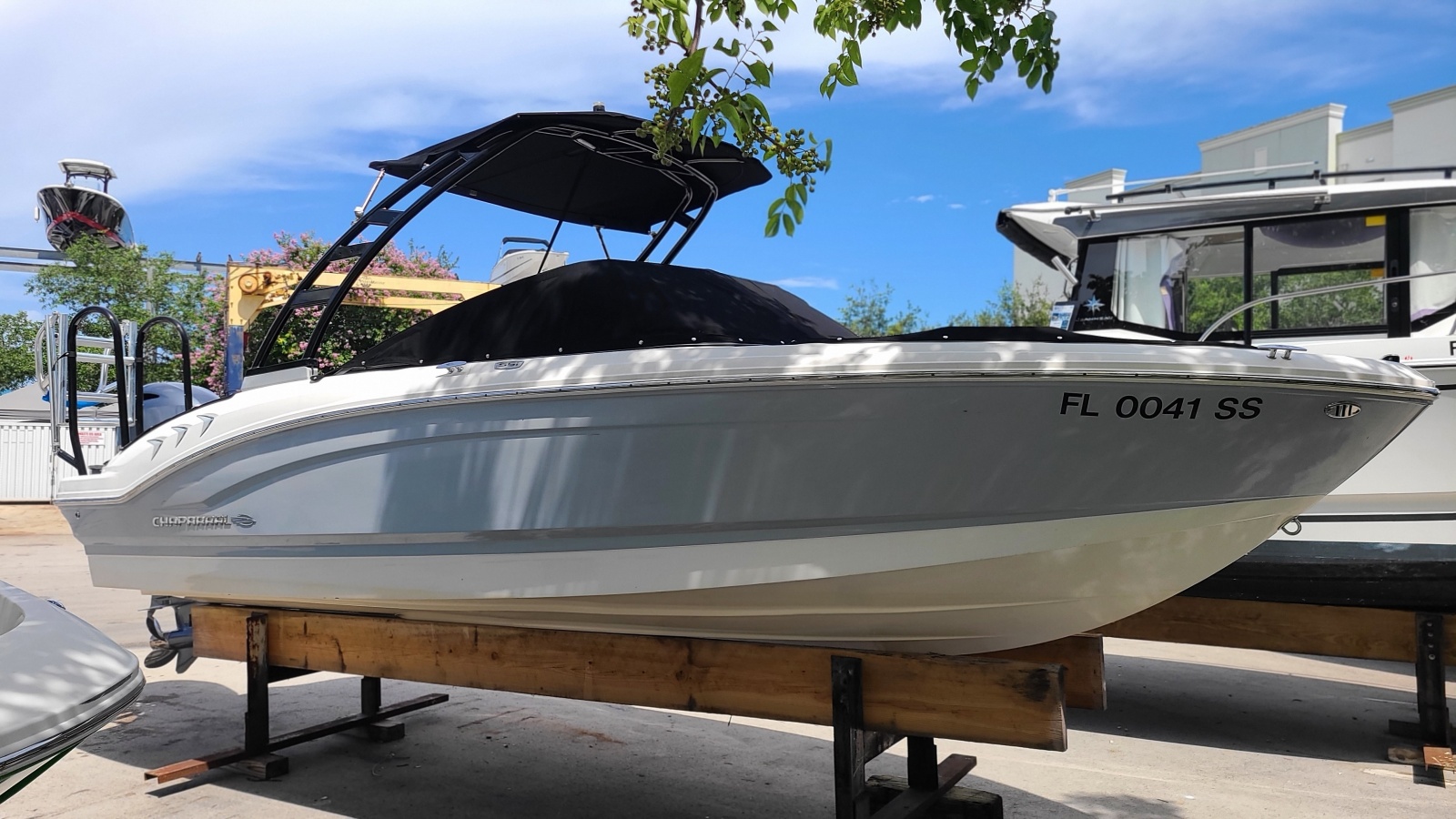 21' 2020 Chaparral 21 SSI OB