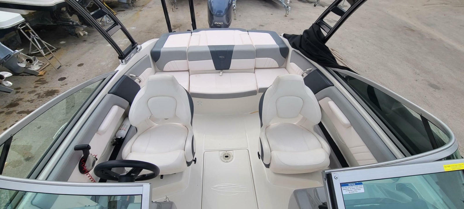 21' 2020 Chaparral 21 SSI OB