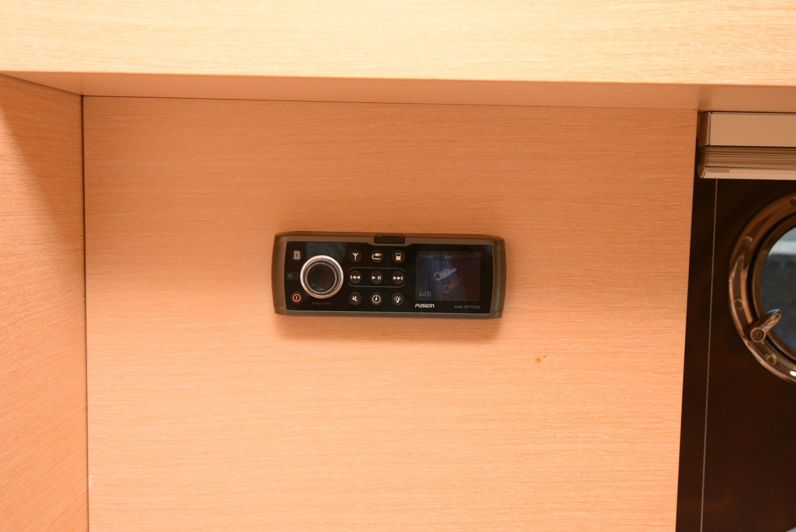 44' 2014 Cranchi M44 HT Hard Top