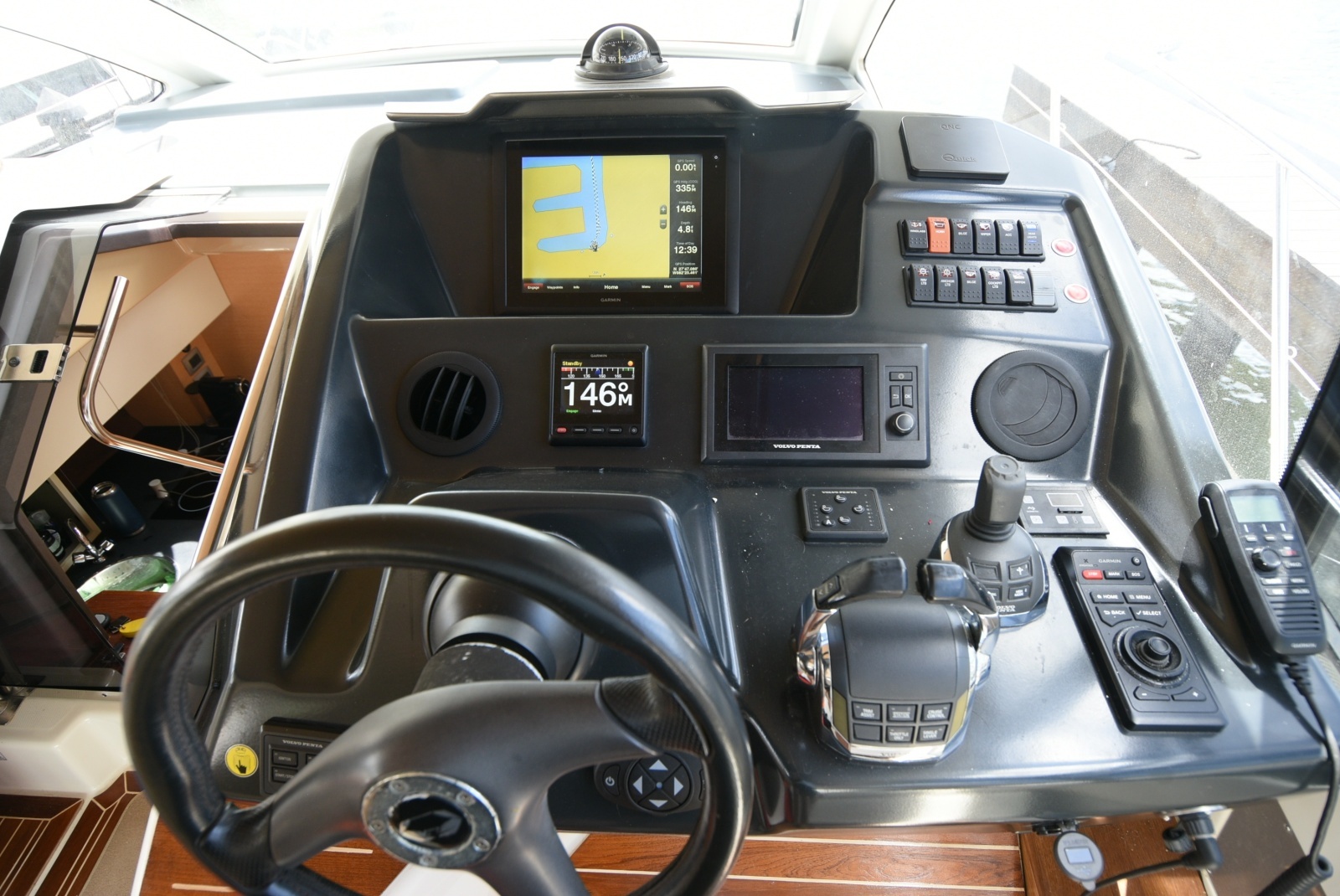 2014 Cranchi M44 HT Hard Top