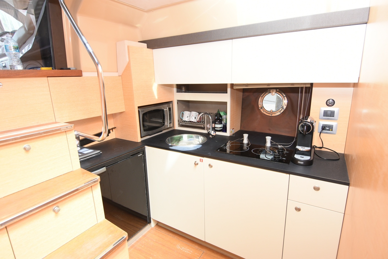 2014 Cranchi M44 HT Hard Top