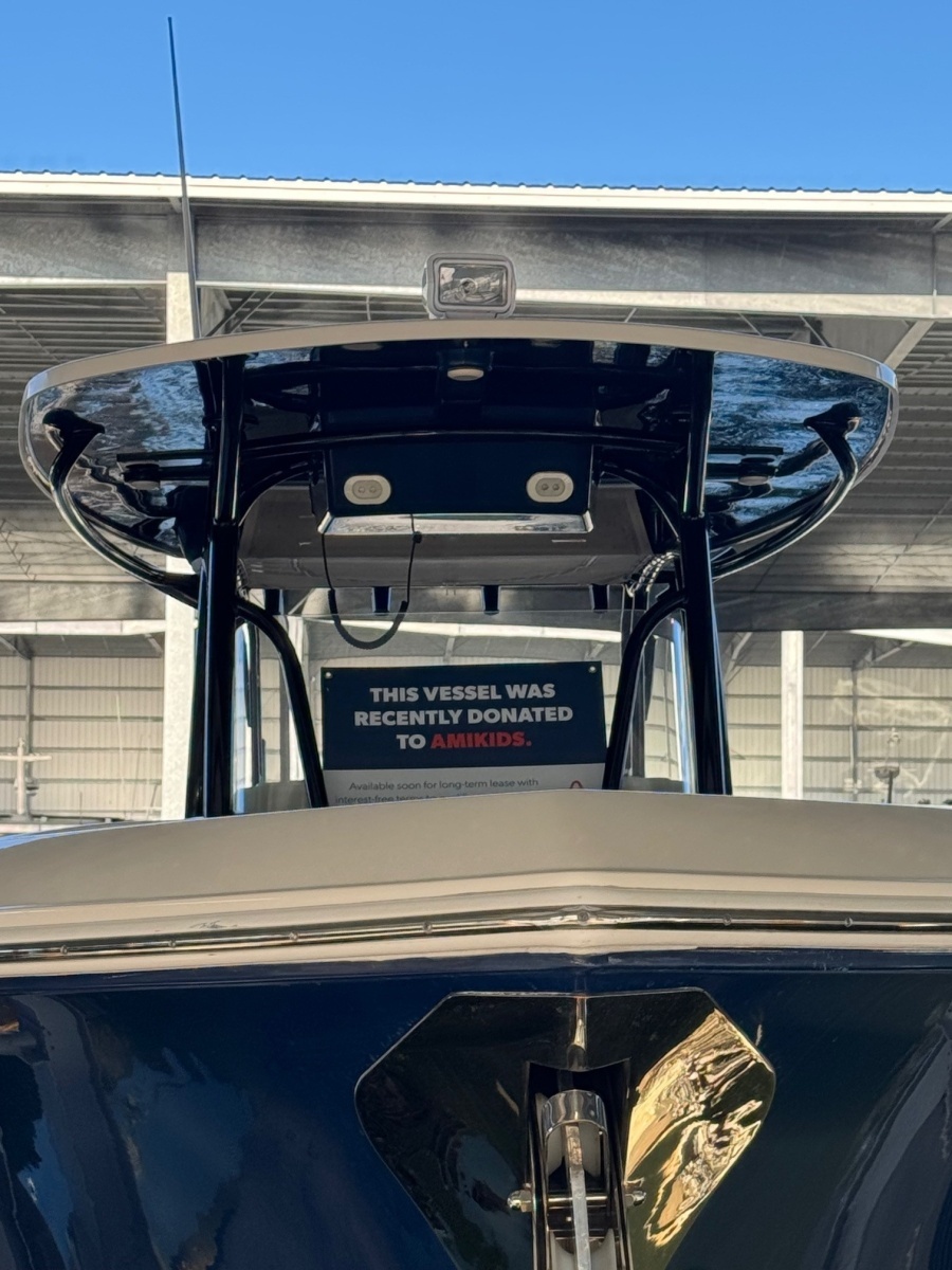 2021 Sailfish 290 CC