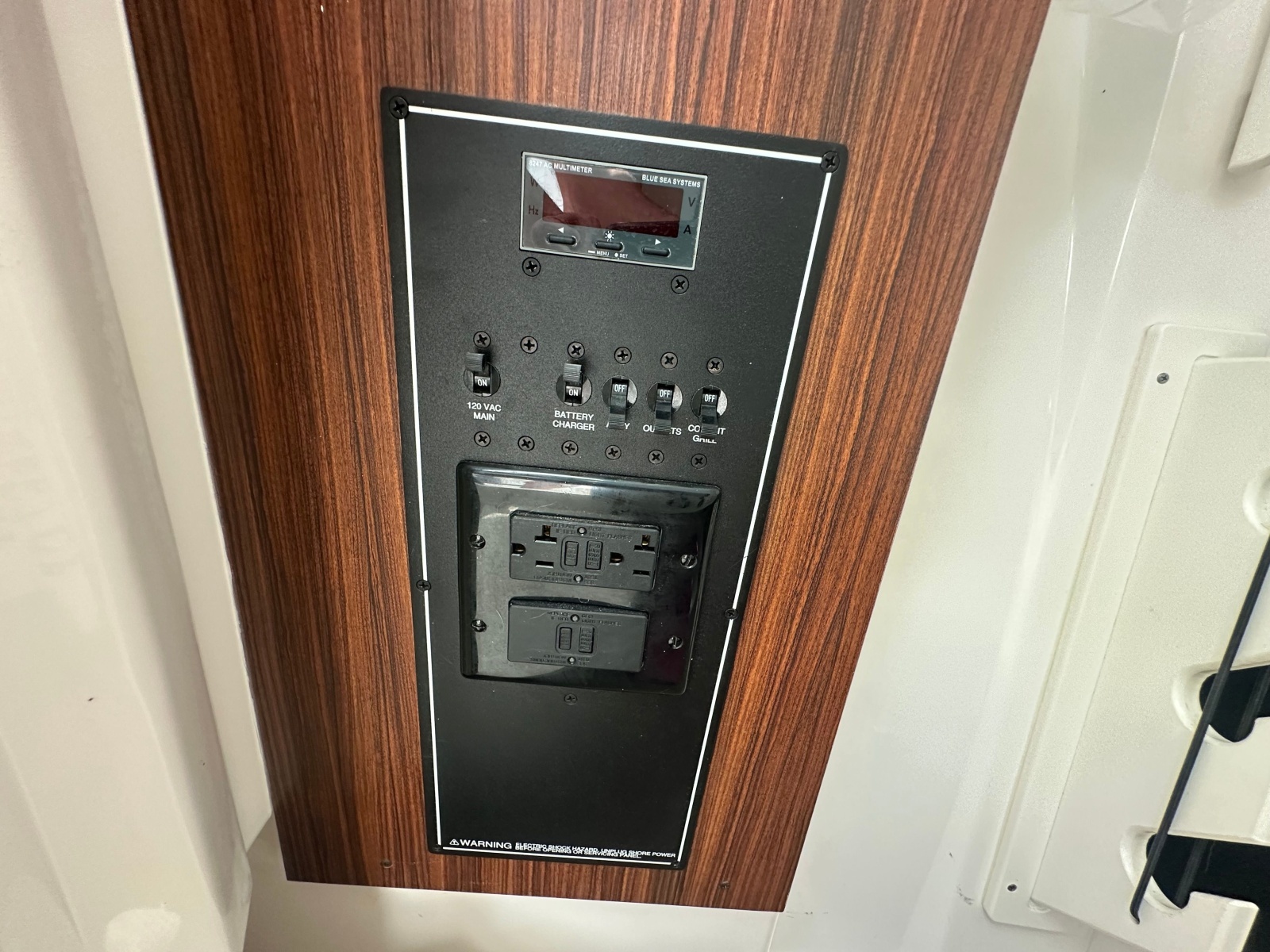 29ft Pursuit Yacht For Sale