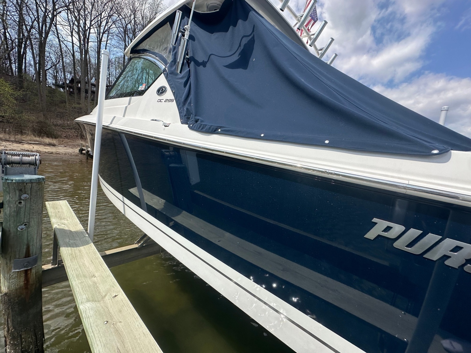 29ft Pursuit Yacht For Sale