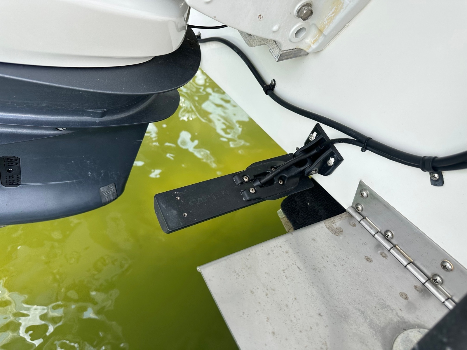 29ft Pursuit Yacht For Sale