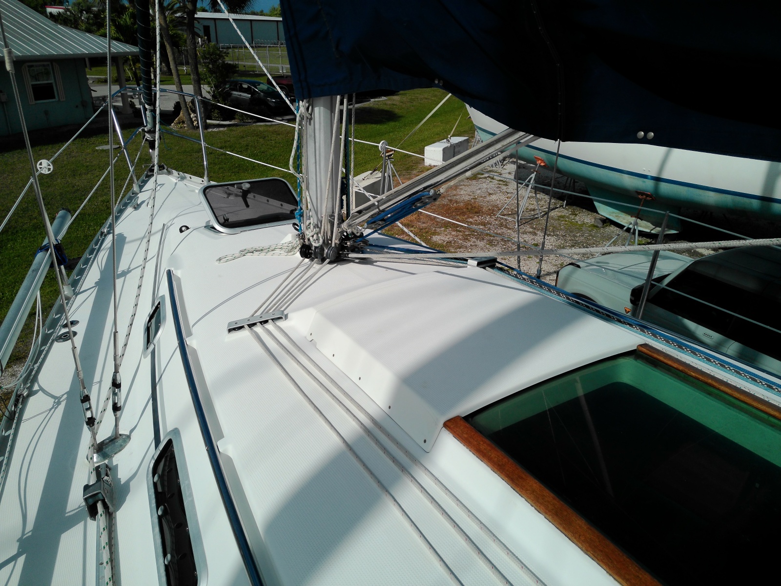 31' 1993 Beneteau 