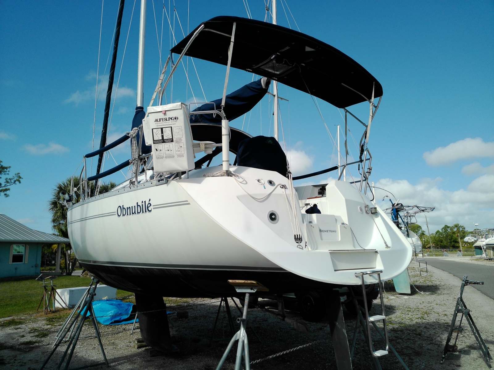 31' 1993 Beneteau 