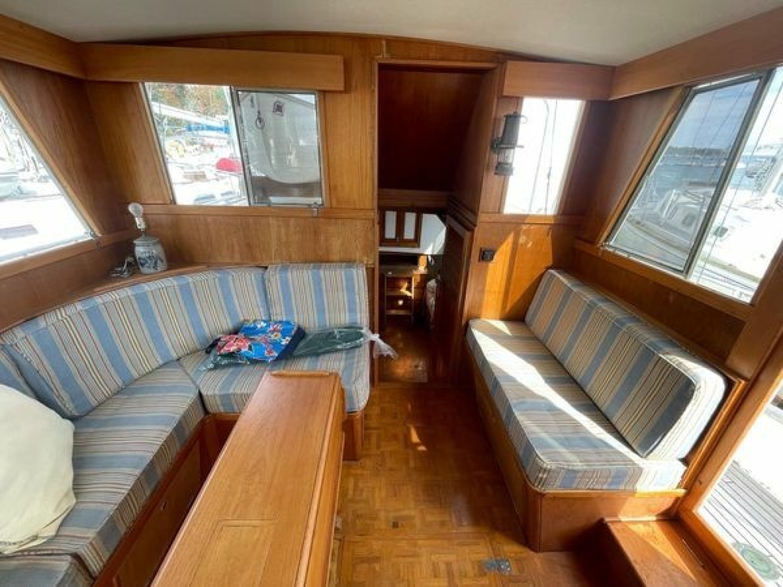 36' 1987 Grand Banks 36 classic