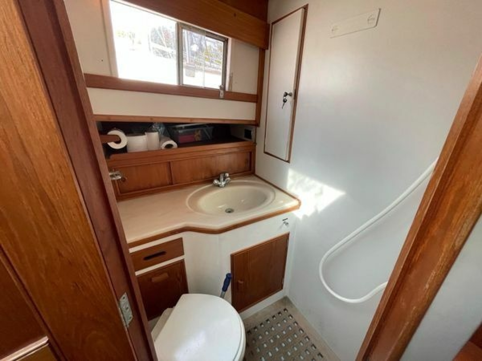 36' 1987 Grand Banks 36 classic