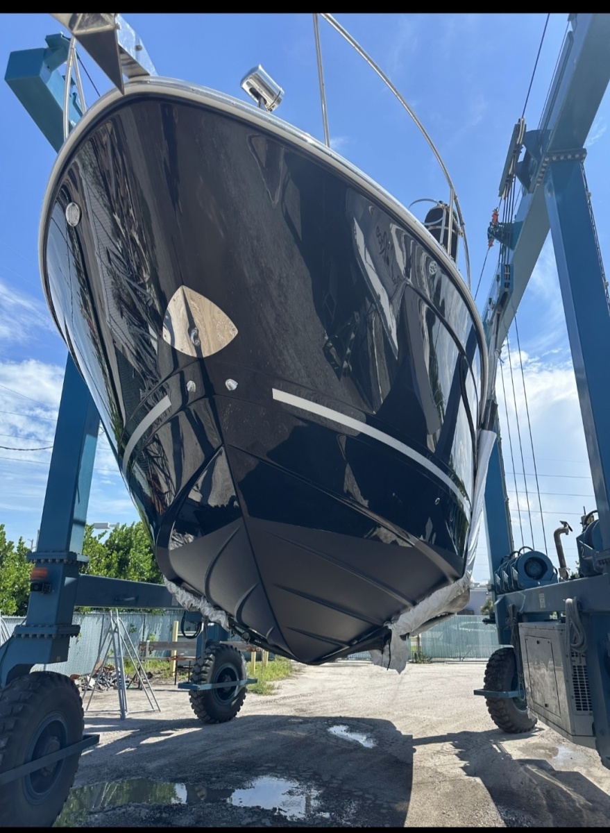 2018 Sea Ray 350 Sundancer Coupe